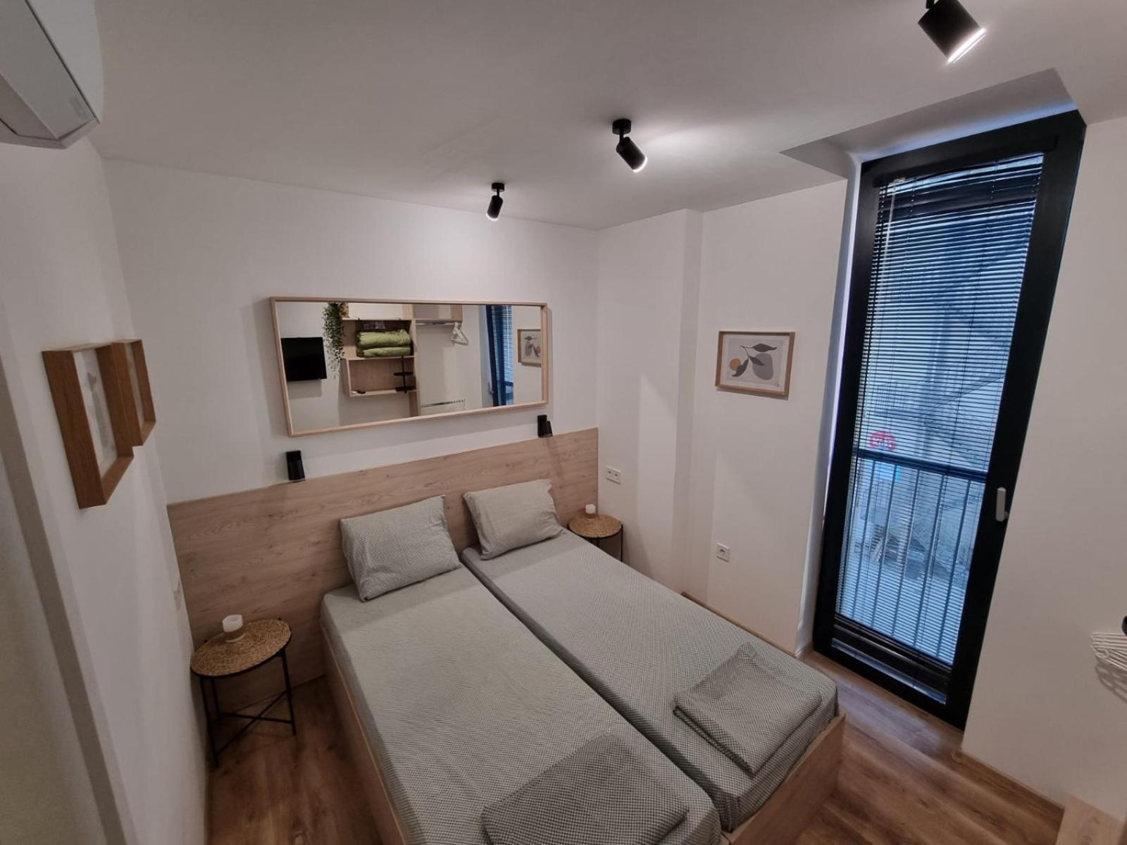 Apartment Polina - 2Bd Next To Sea Garden Варна Екстер'єр фото