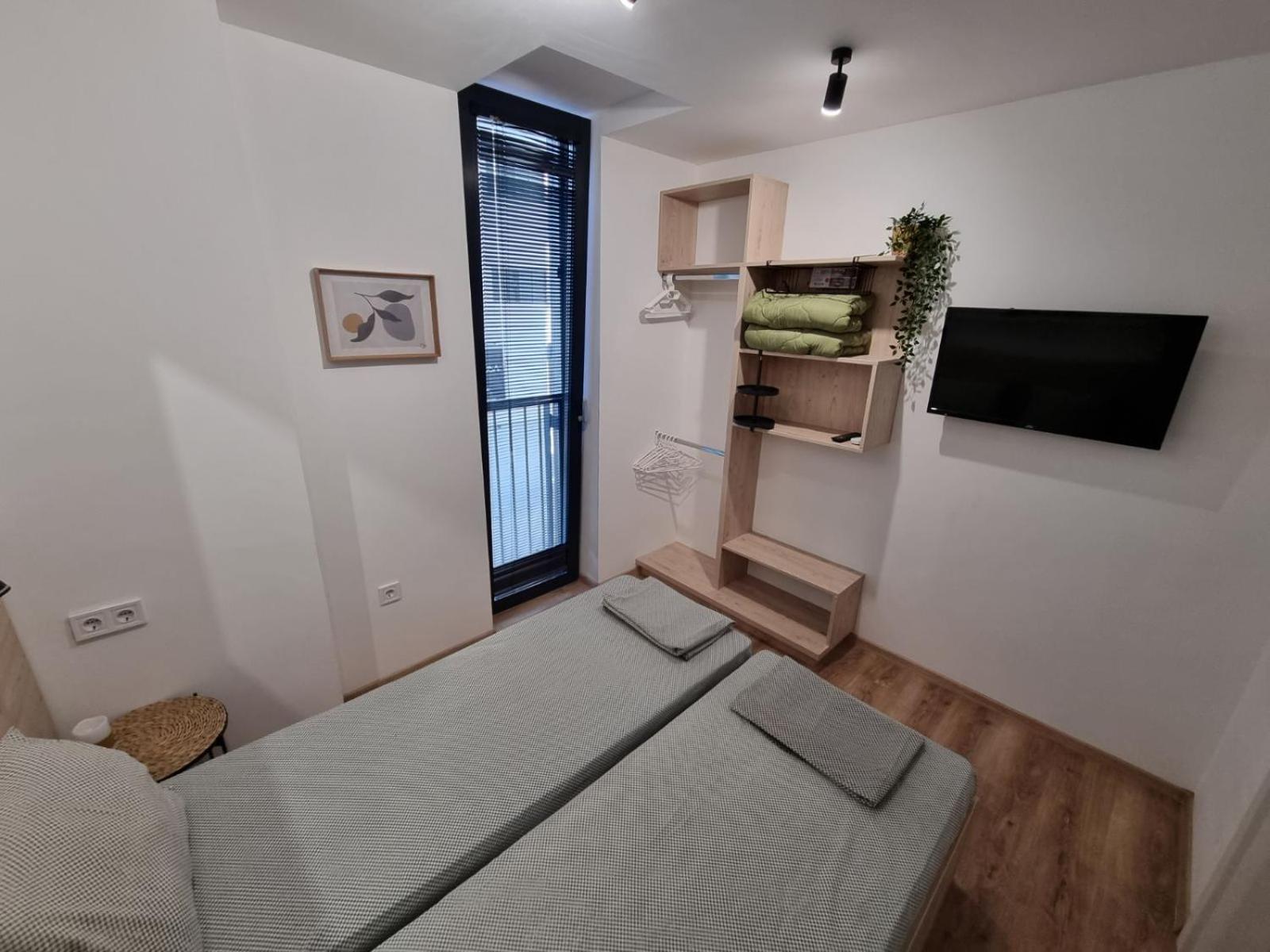 Apartment Polina - 2Bd Next To Sea Garden Варна Екстер'єр фото